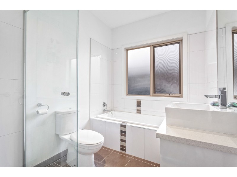 4/17 Carmen Street, Newport VIC 3015