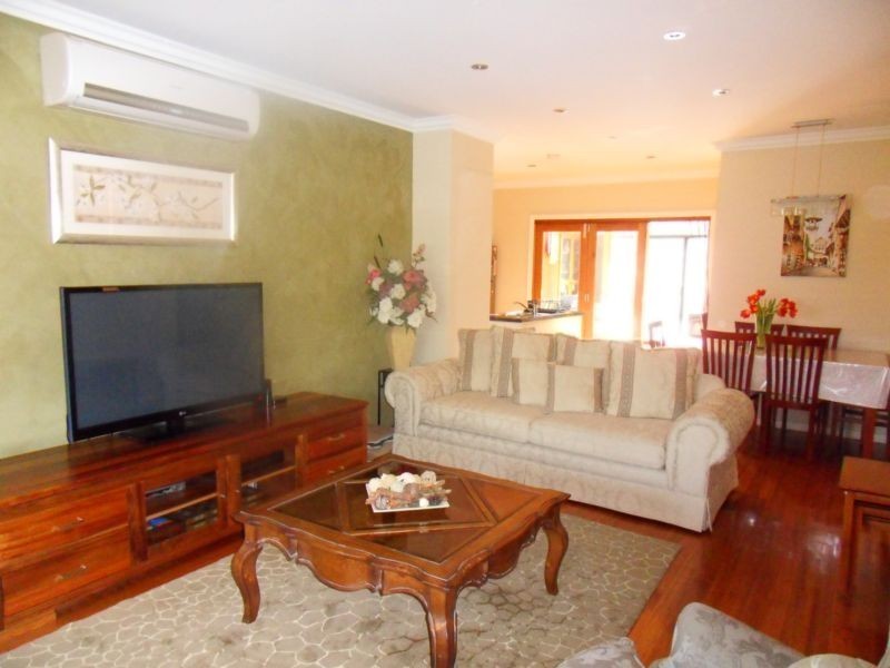 51 Angus Avenue, Altona North VIC 3025