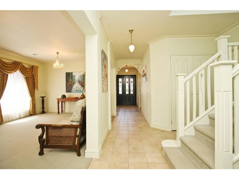 7 Nicosia Court, Williamstown VIC 3016