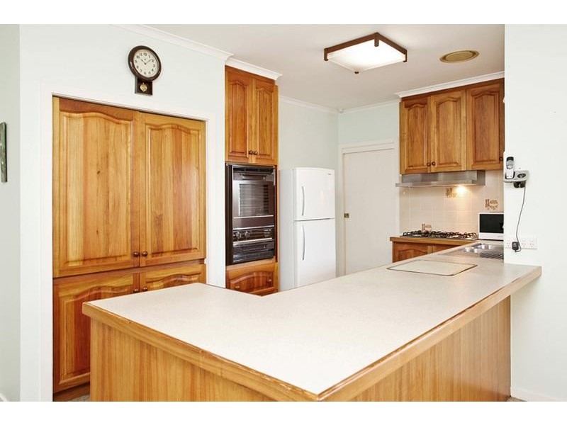 7 Armiston Grove, Altona Meadows VIC 3028