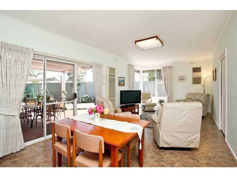 7 Armiston Grove, Altona Meadows VIC 3028