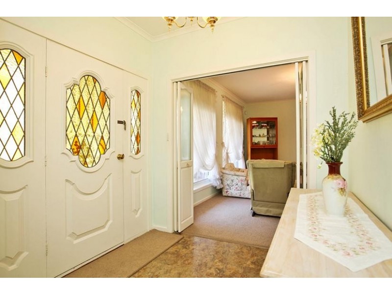 7 Armiston Grove, Altona Meadows VIC 3028
