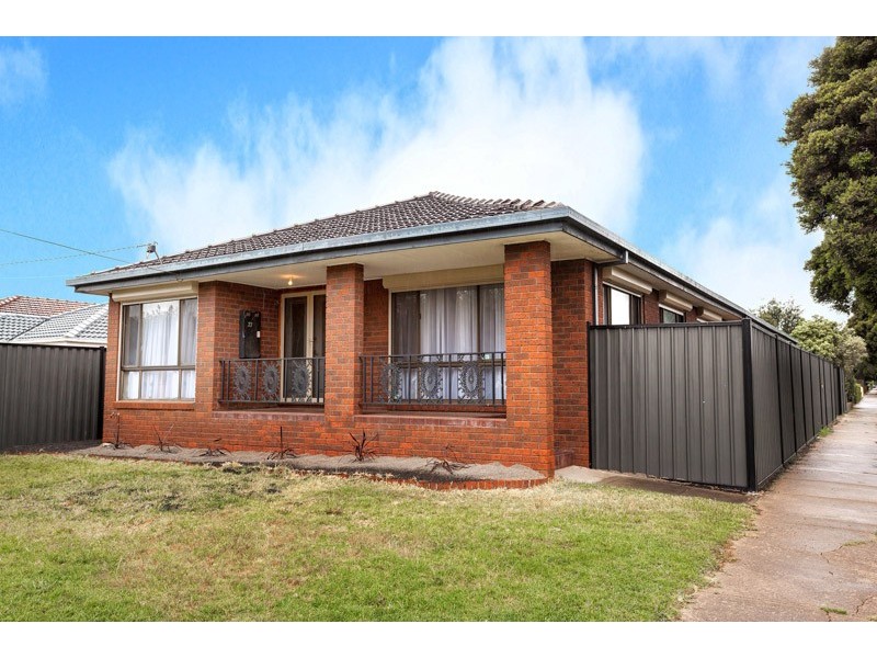 27 Hall Avenue, Altona Meadows VIC 3028