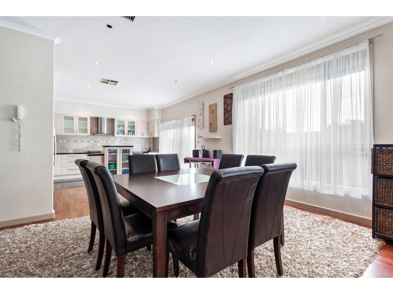 27 Hall Avenue, Altona Meadows VIC 3028