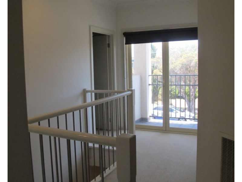 1/86 Gordon Street, Newport VIC 3015