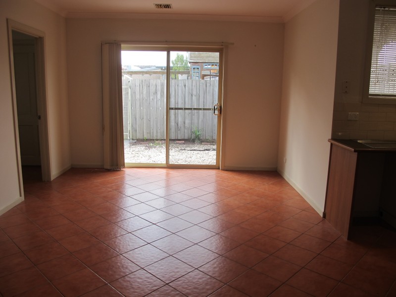 3/85 New Street, South Kingsville VIC 3015