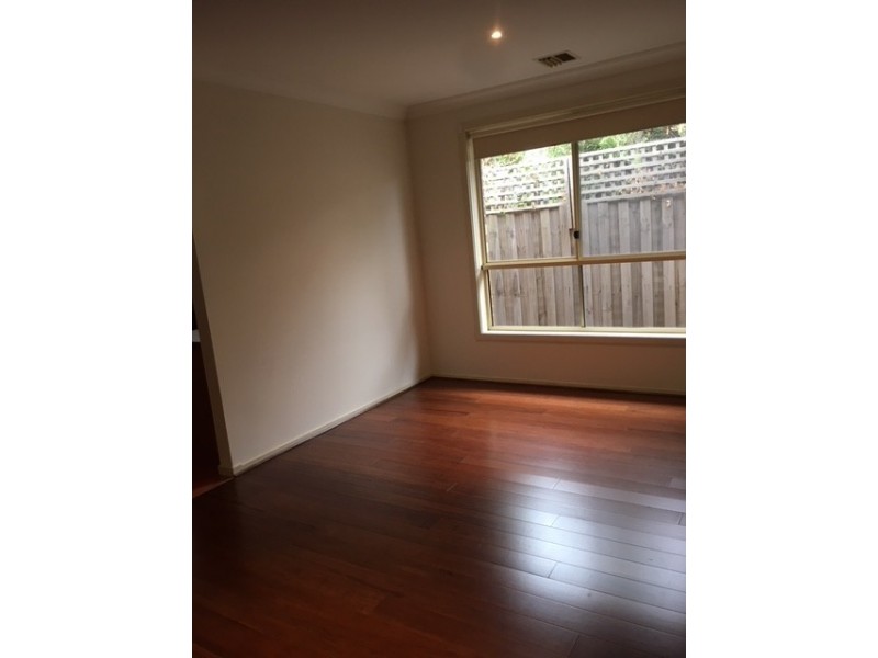 3/85 New Street, South Kingsville VIC 3015