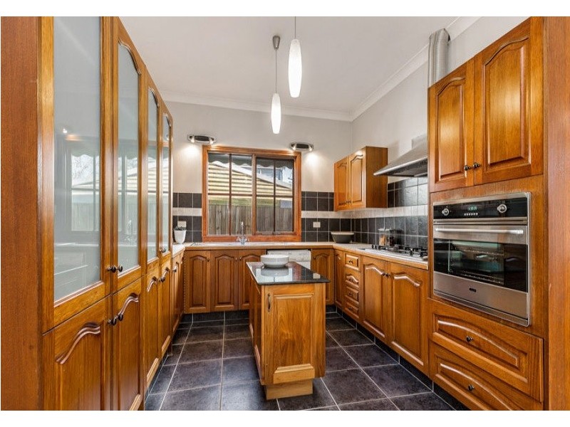 46 River Street, Newport VIC 3015