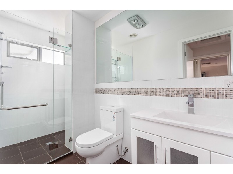 1/56 Truman Street, South Kingsville VIC 3015