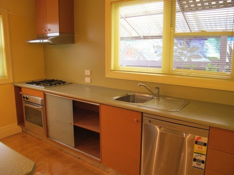 5 Mirls Street, Newport VIC 3015