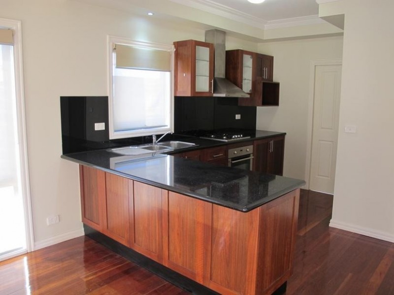 16 William Street, Newport VIC 3015