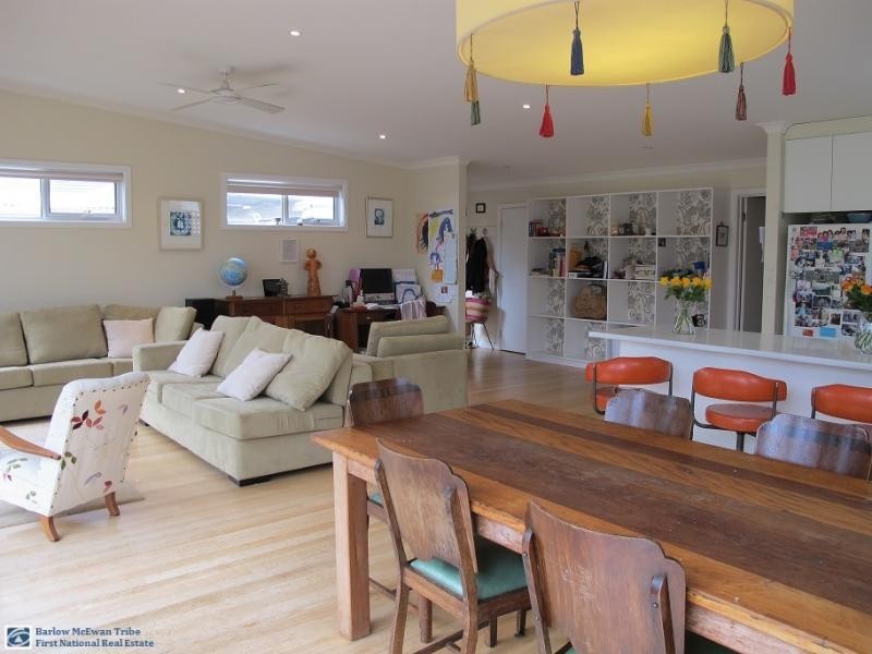 8 Maxwell Avenue, Altona North VIC 3025