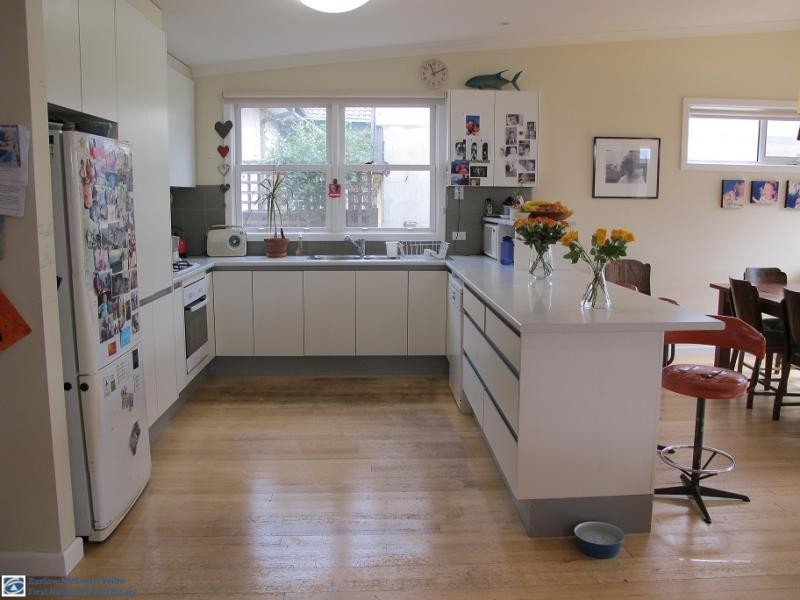 8 Maxwell Avenue, Altona North VIC 3025