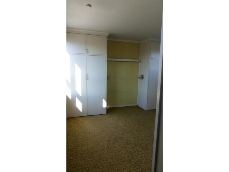 14 Effingham Road, Newport VIC 3015