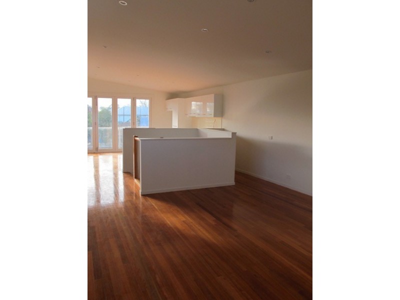 83 Franklin Street, Newport VIC 3015
