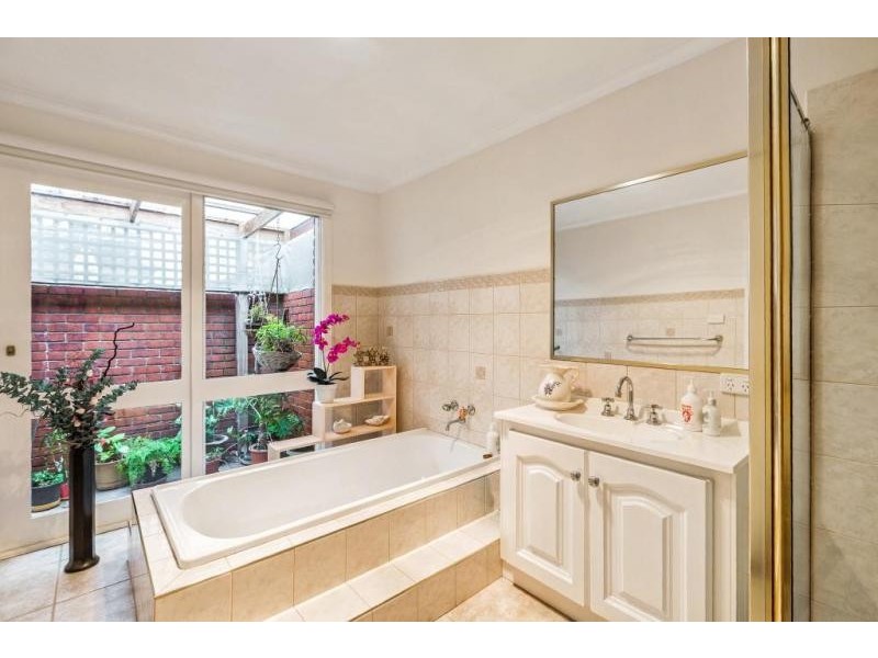 35 Clyde Street, Newport VIC 3015