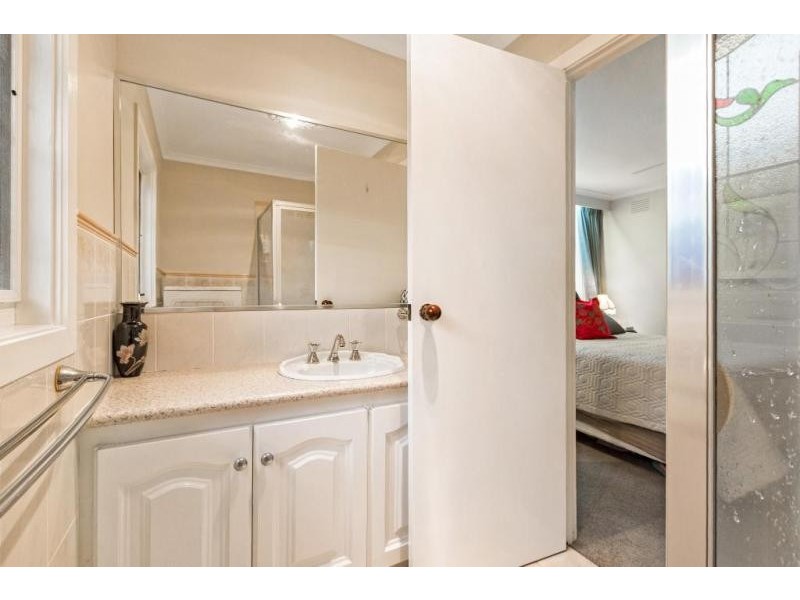 35 Clyde Street, Newport VIC 3015