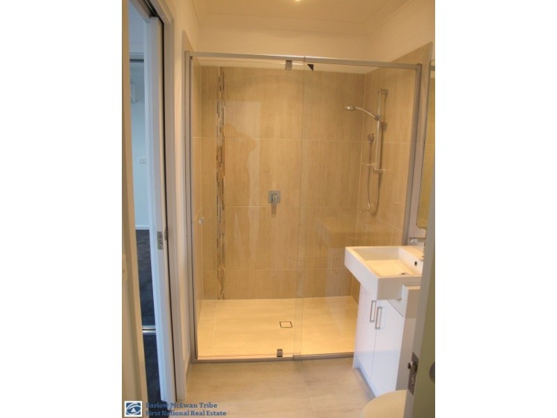 2/20 Lynch Road, Altona North VIC 3025