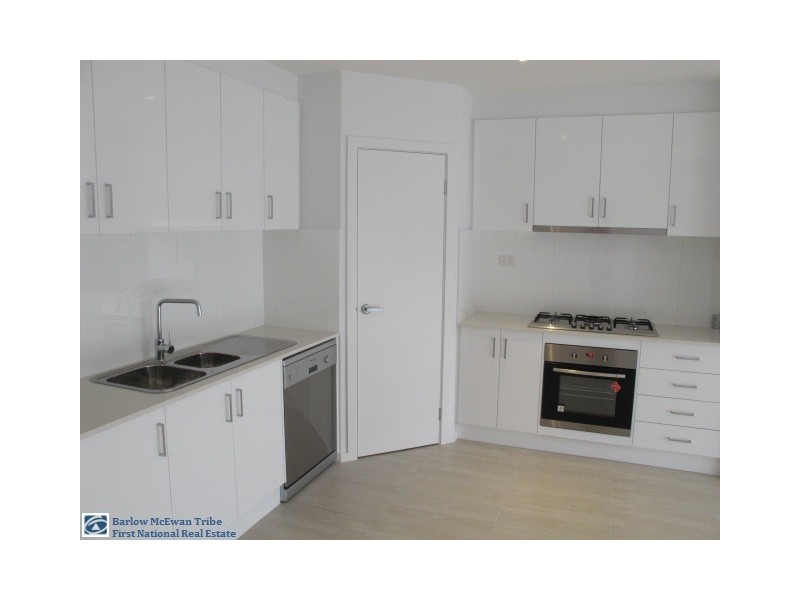 2/20 Lynch Road, Altona North VIC 3025