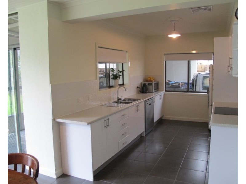 4 Anderson Street, Newport VIC 3015