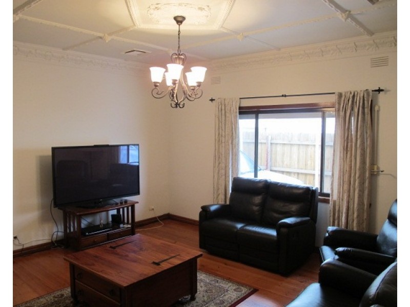 4 Anderson Street, Newport VIC 3015