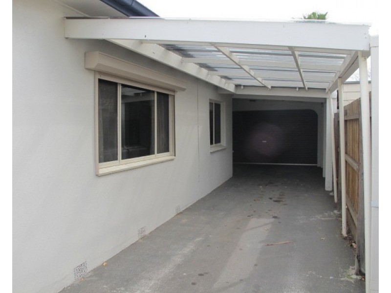 4 Anderson Street, Newport VIC 3015