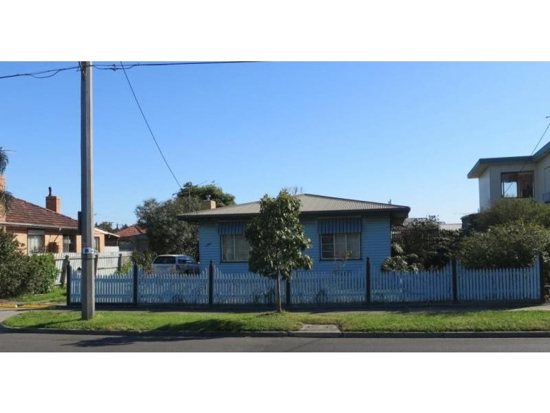 176 Blackshaws Road, South Kingsville VIC 3015