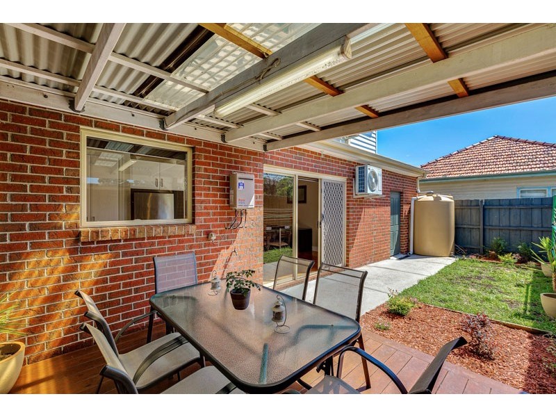 2A Jeffrey Avenue, Altona North VIC 3025