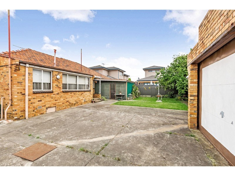 72 The Avenue, Spotswood VIC 3015