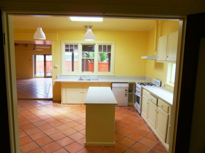 3 Mirls Street, Newport VIC 3015