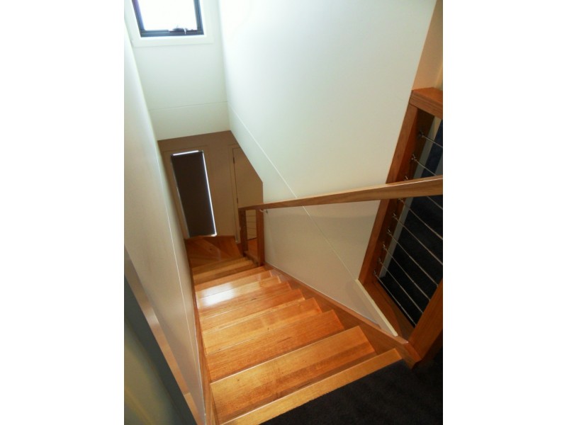 2/41 Grieve Parade, Altona VIC 3018