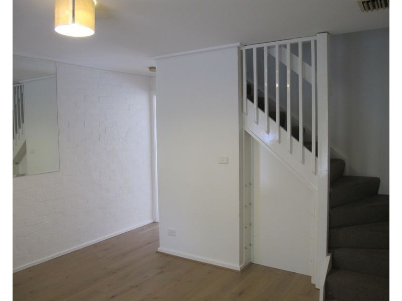 2 Austin Street, Seddon VIC 3011