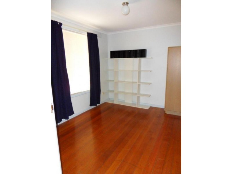 2/51 Saltley Street, South Kingsville VIC 3015