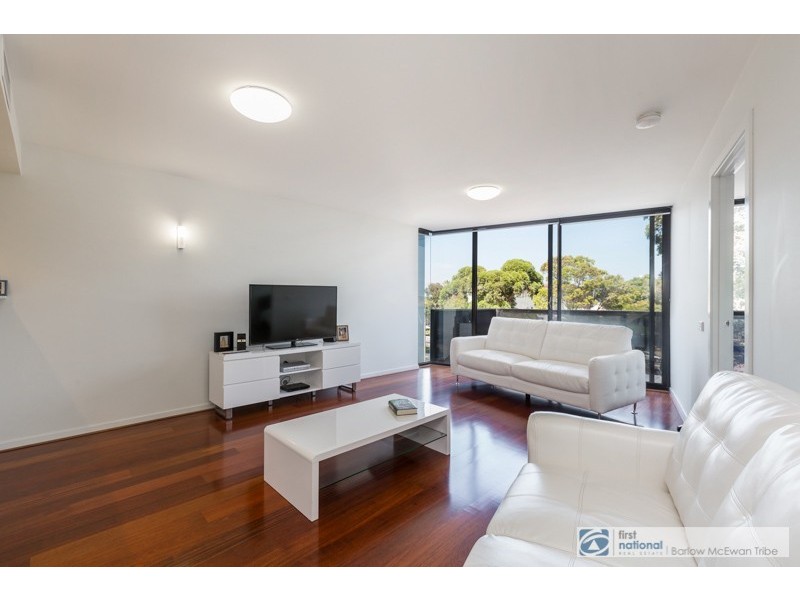 18/4 Mason Street, Newport VIC 3015