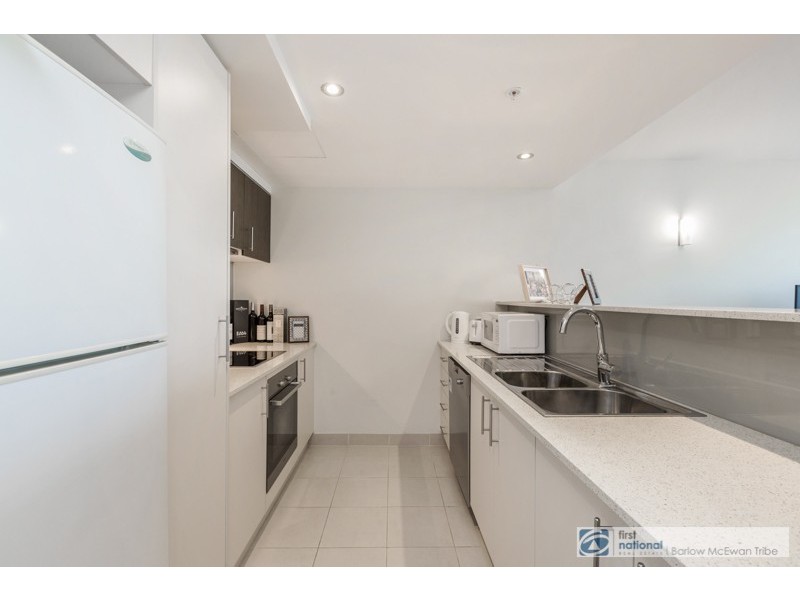 18/4 Mason Street, Newport VIC 3015