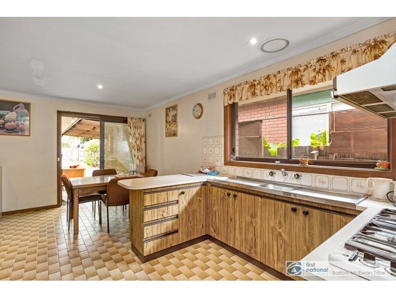 29 Lady Nelson Crescent, Altona Meadows VIC 3028