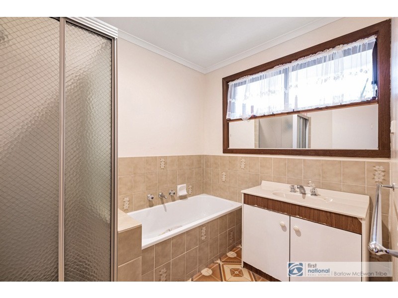 29 Lady Nelson Crescent, Altona Meadows VIC 3028