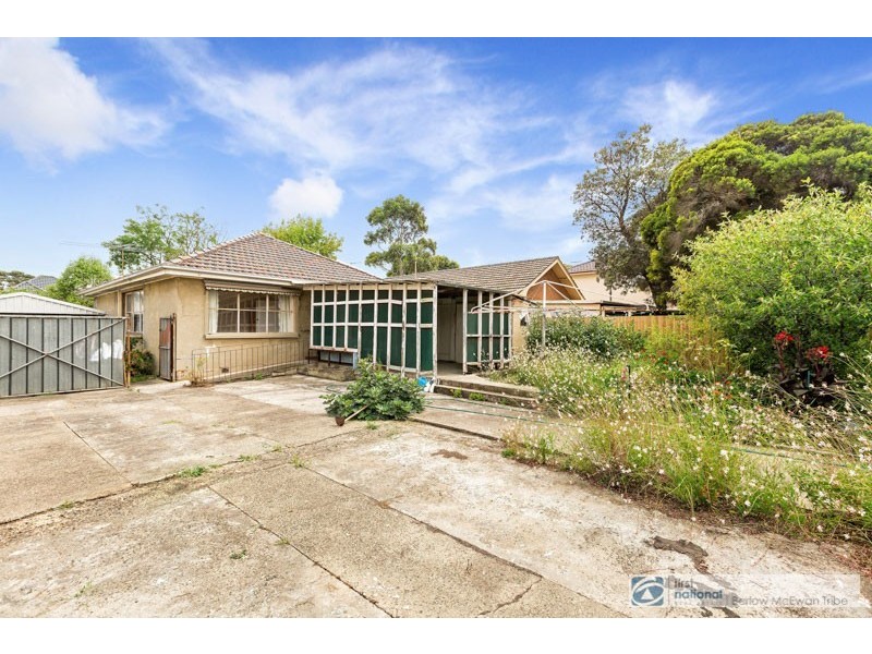 10 Thorpe Street, Newport VIC 3015