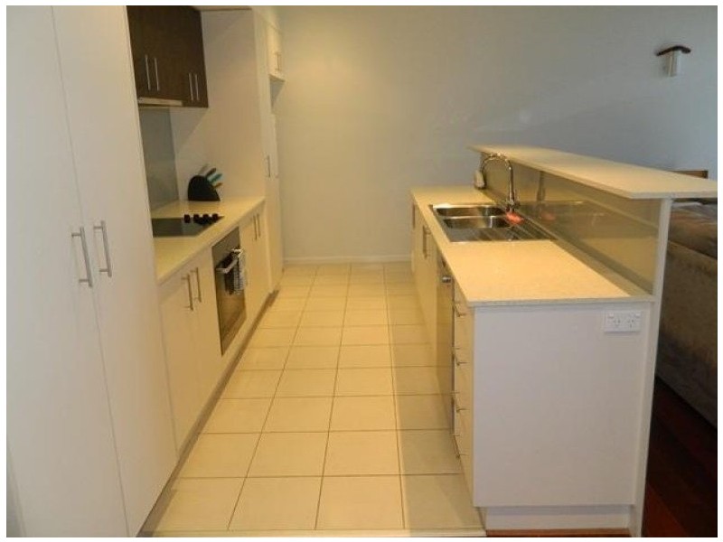 24/4 Mason Street, Newport VIC 3015