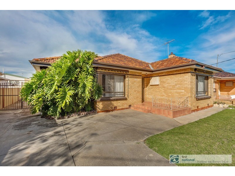 136 Seventh Avenue, Altona North VIC 3025