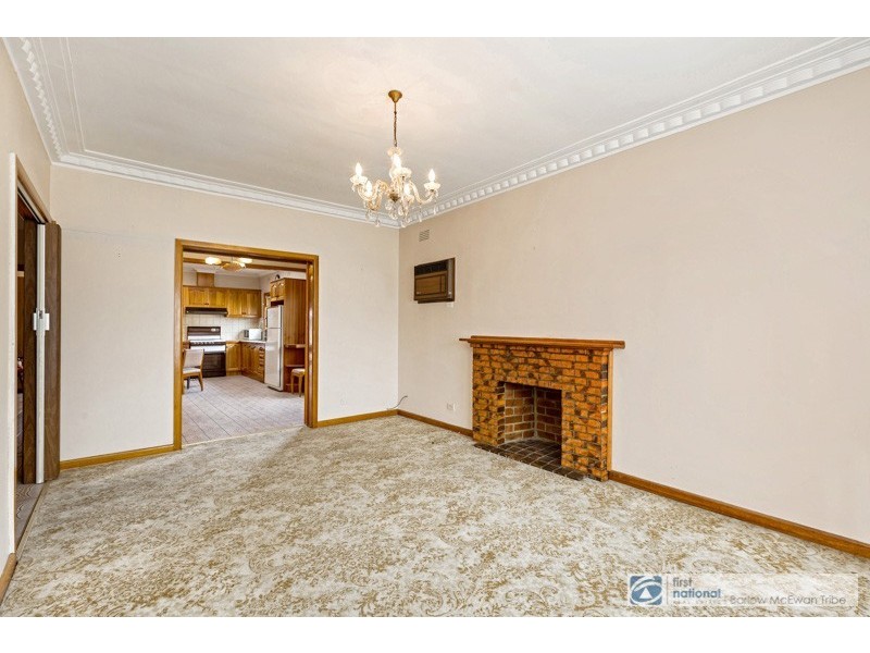 136 Seventh Avenue, Altona North VIC 3025