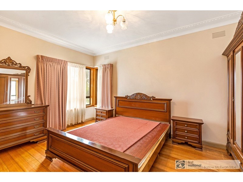 136 Seventh Avenue, Altona North VIC 3025