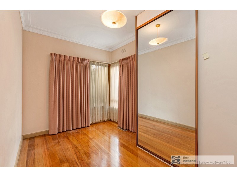 136 Seventh Avenue, Altona North VIC 3025