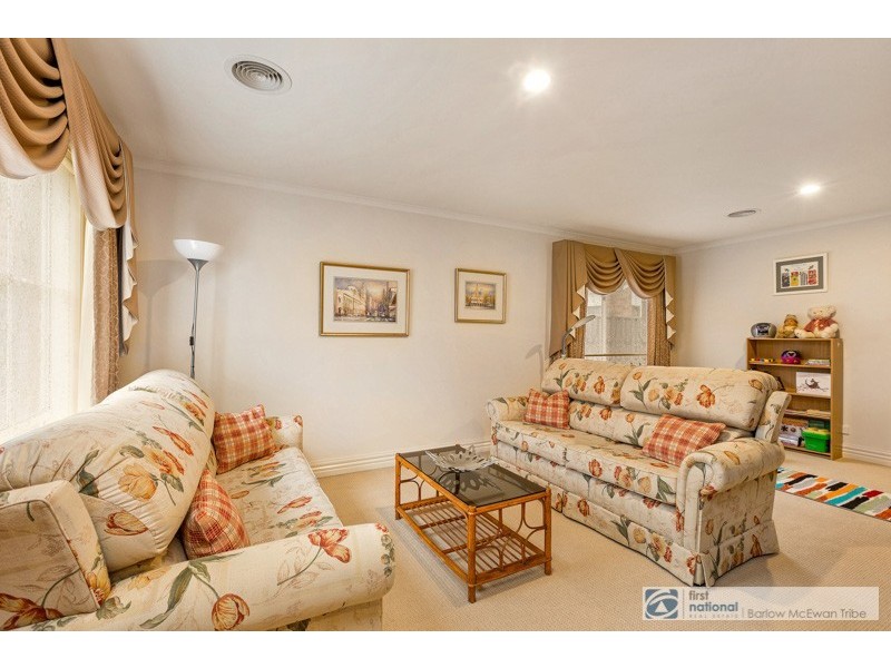 25 Eagleview Place, Point Cook VIC 3030