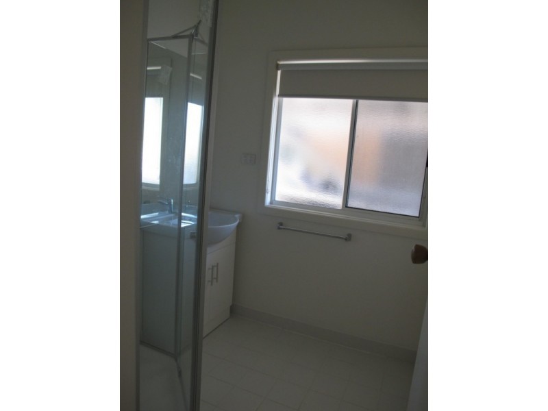 1/182 Hudsons Road, Spotswood VIC 3015