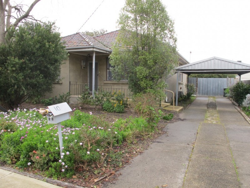 10 Thorpe Street, Newport VIC 3015