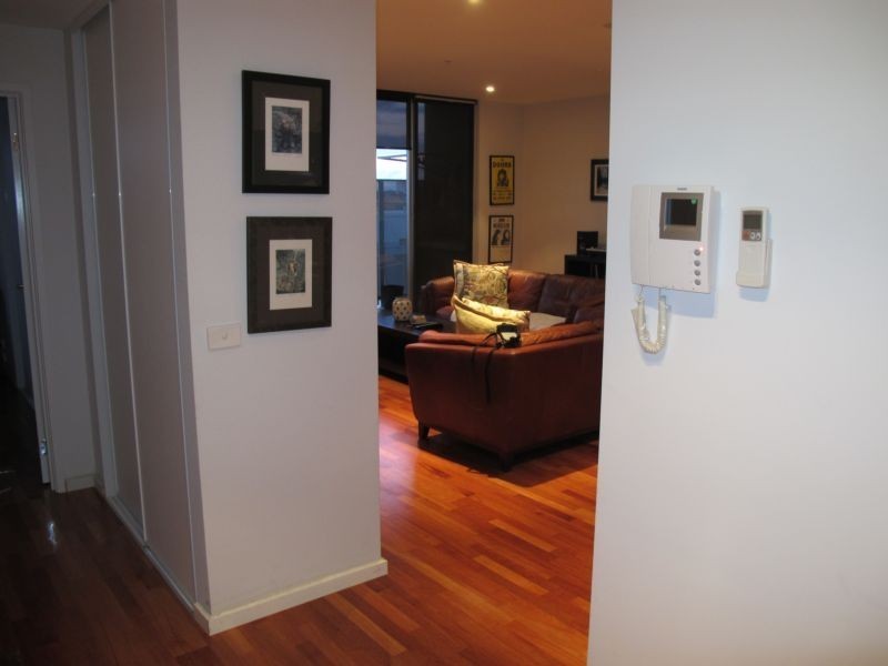 18/41 Moreland Road, Footscray VIC 3011