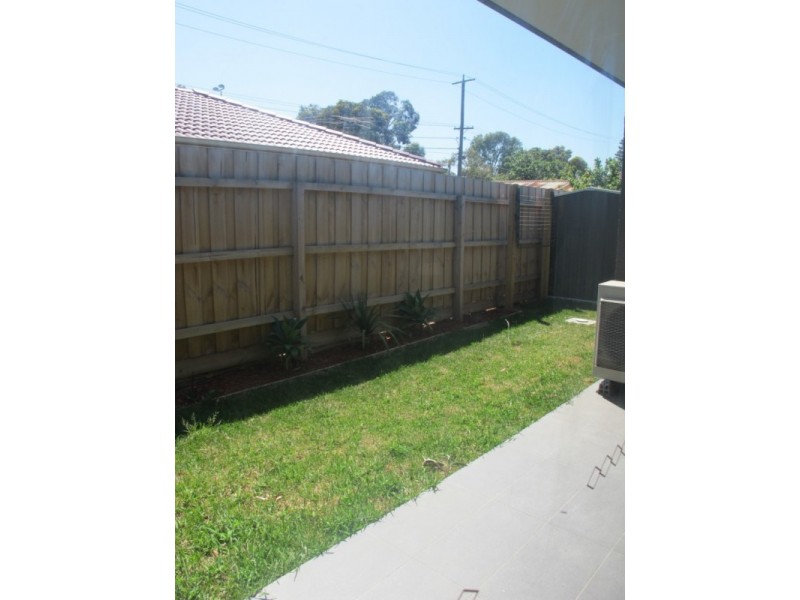 3/10 Richards Court, Brooklyn VIC 3012