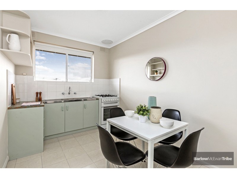 4/2 May Street, Altona North VIC 3025