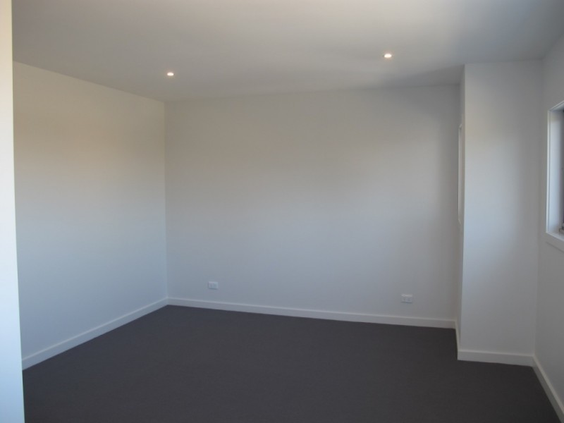 1/23 New Street, South Kingsville VIC 3015